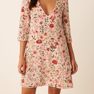 Flirty Floral Print Dress with deep V- Neckline Size Large
